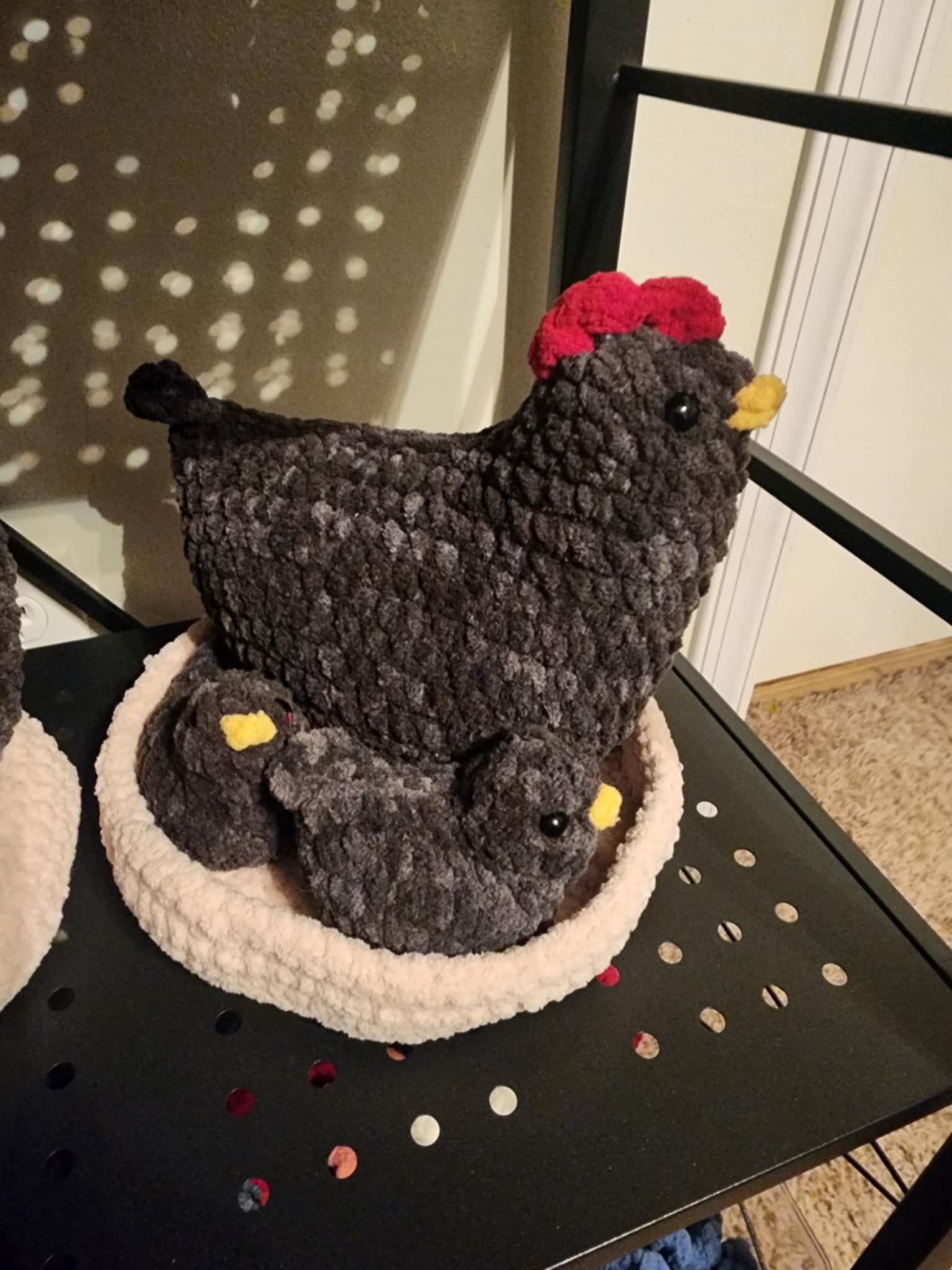Momma & Baby Chickens w/ Basket